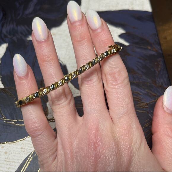 Vintage 80s Gold Vermeil and 925 Sterling Silver Faux Diamond Tennis Bracelet D1 - Picture 3 of 15